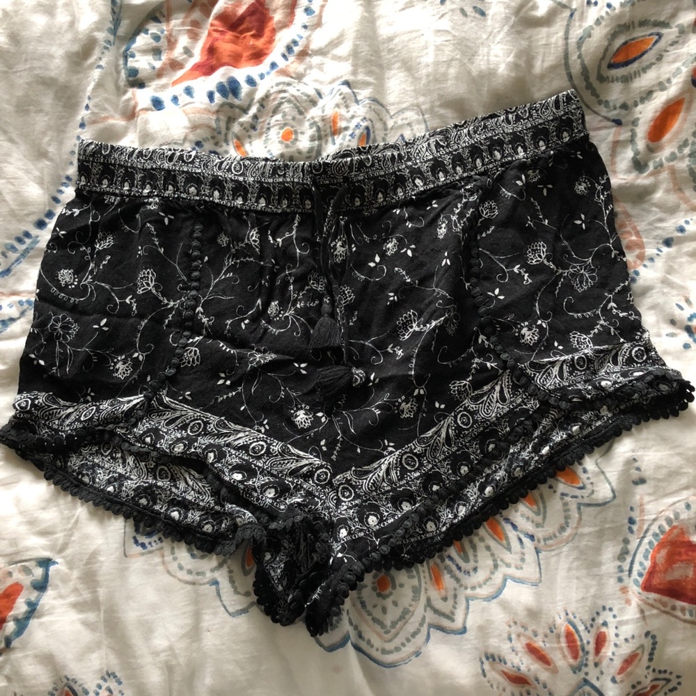 Floral drawstring short